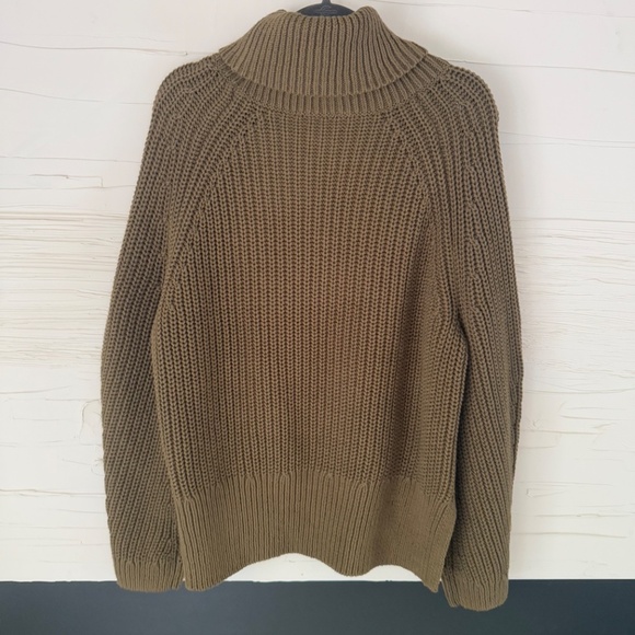 Roots | XL Elora Turtleneck Sweater Olive Green - Picture 5 of 10